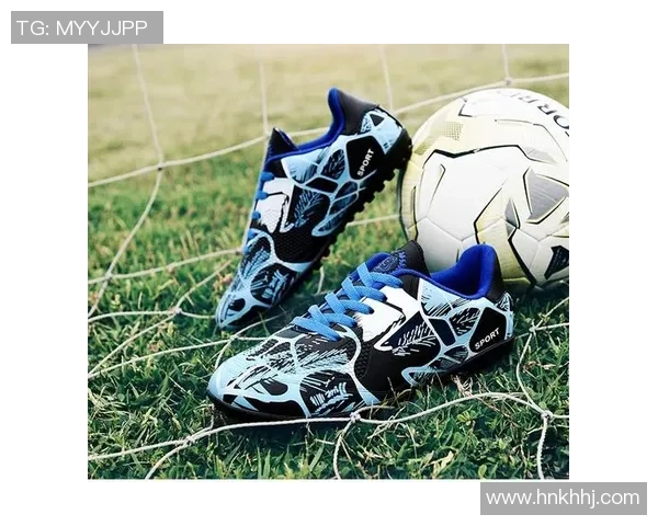 创新足球裤设计探讨运动性能与时尚元素的完美结合